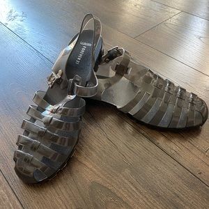 FOREVER 21 JELLY SHOES